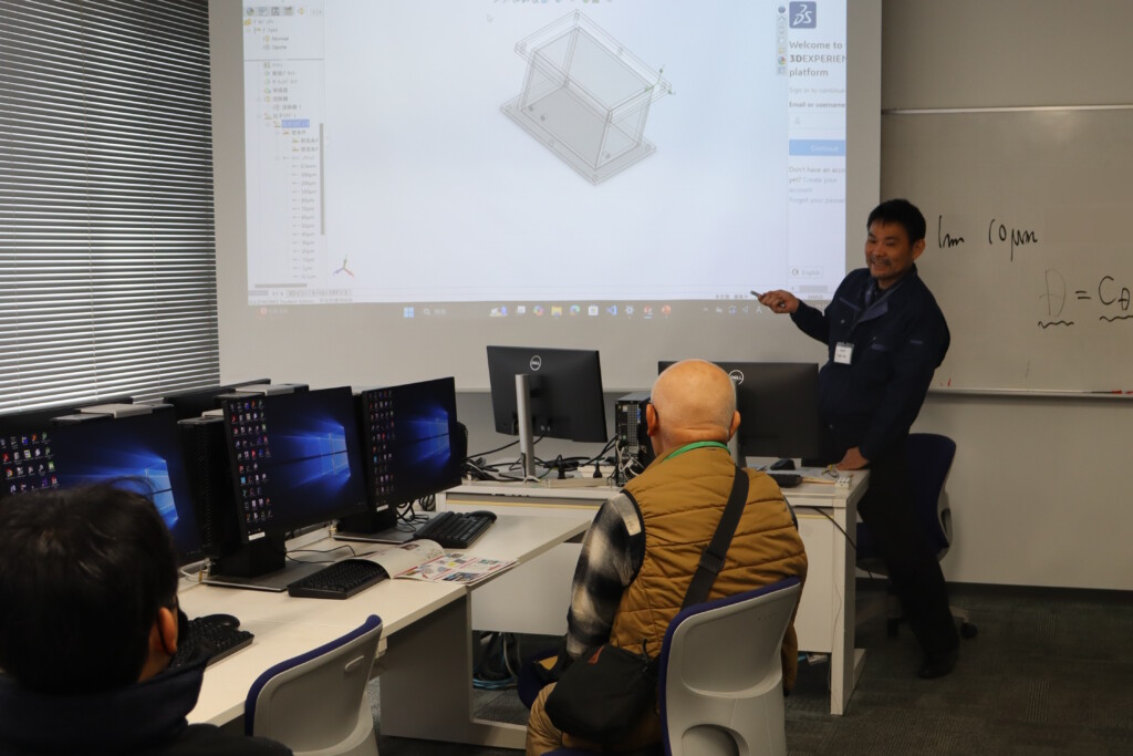 社会人向け公開講座「3D-CAD/CAE（熱流体)講座」を開催しました